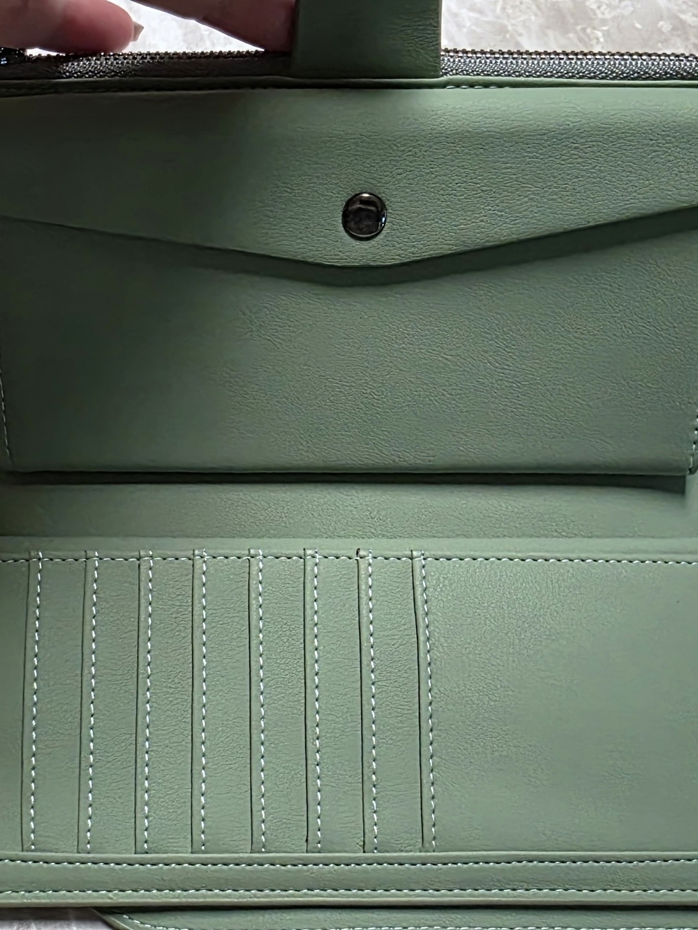 Mint Green Women's Wallet Clutch - Sleek Card Organizer